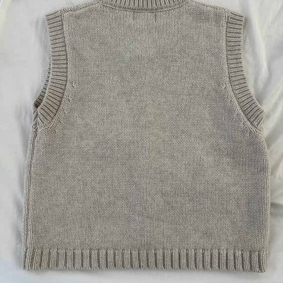 DISSH Foster Chalk Knit Vest - Picture 2 of 3